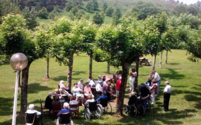 Mizpirualde egoitzakoen bazkaria